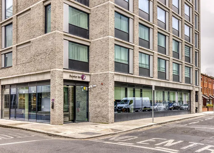 Premier Inn Dublin City Gloucester St South